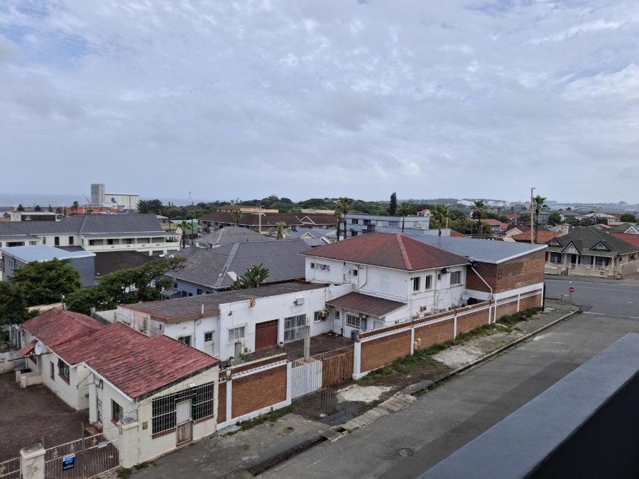 2 Bedroom Property for Sale in Quigney Eastern Cape